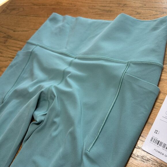 Athleta Salutation Stash 7/8 Tight Riviera Blue Size Small #5520051 NWT $109 - Picture 4 of 9